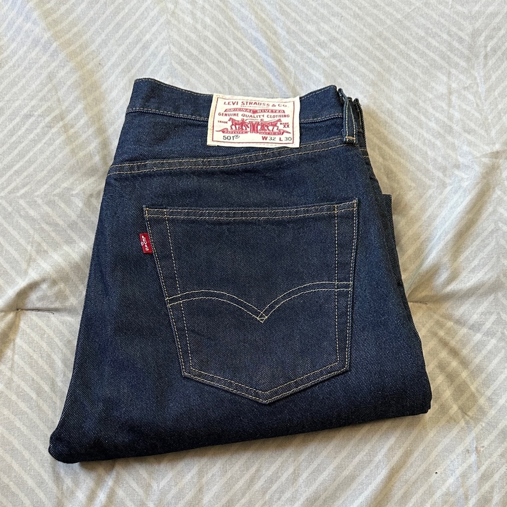 Levi's Men's Dark Blue 501 Straight leg Jeans